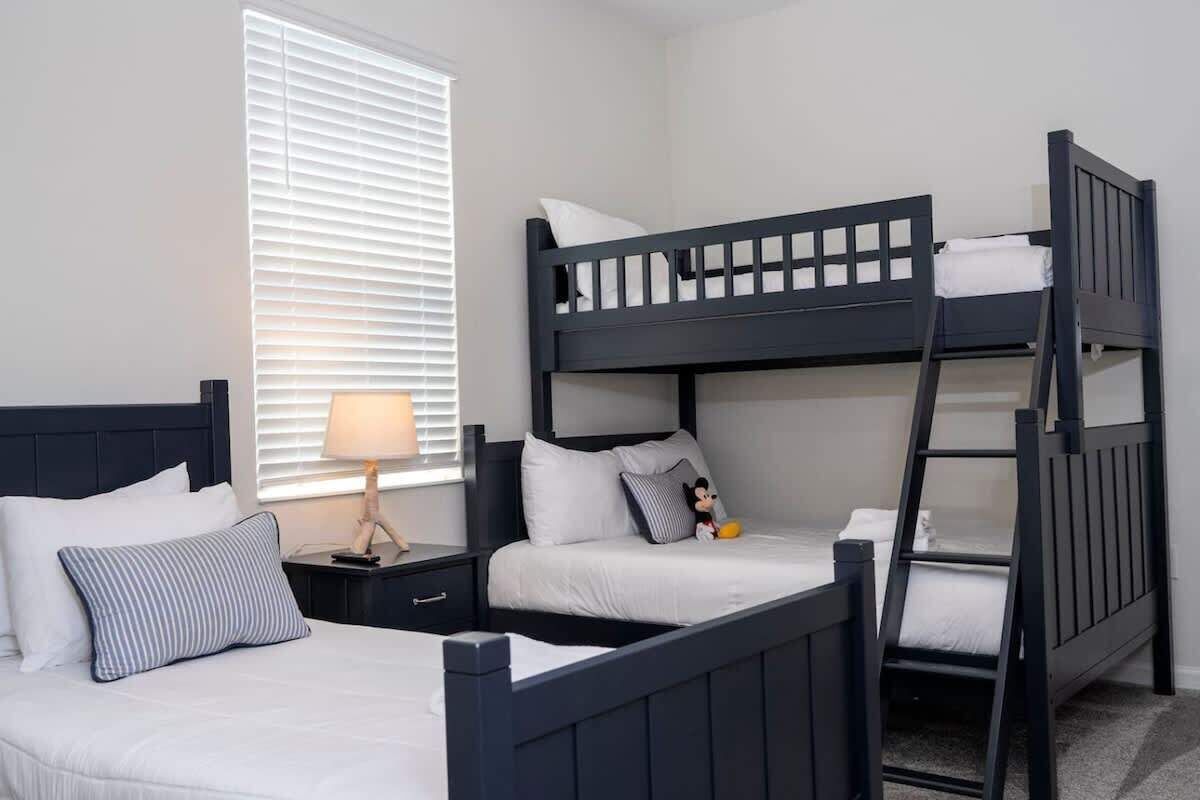 3 bedrooms, iron/ironing board, travel crib, WiFi