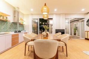 디럭스 빌라, 침실 3개 | 전용 주방 | 냉장고, 전자레인지, 오븐, 식기 세척기