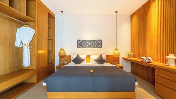 In-room safe, desk, laptop workspace, blackout drapes