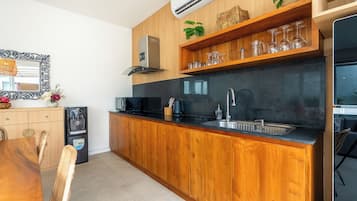 Deluxe-Villa, 3 Schlafzimmer | Eigene Küche | Kühlschrank, Mikrowelle, Ofen, Geschirrspüler