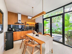 Køleskab, mikrobølgeovn, ovn, opvaskemaskine