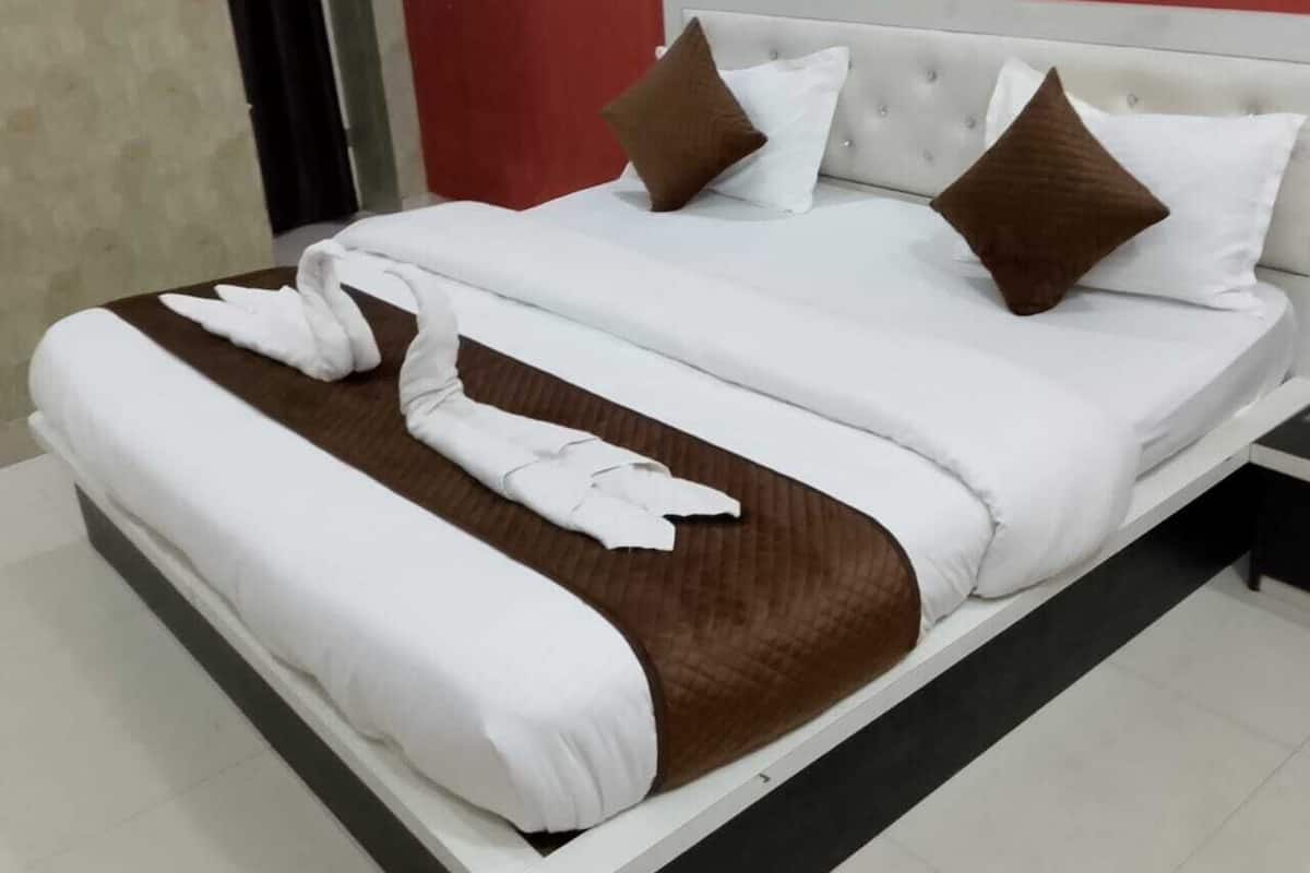 Deluxe Double Room | Free WiFi