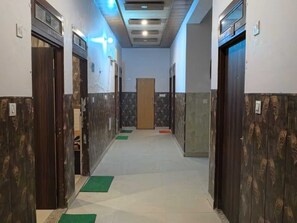 Exterior - Hotel Aapno Shyam And Restaurant (Danta Ramgarh)