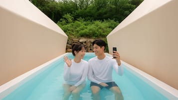 Basic Room, 1 Bedroom (Glamping 02) | 1 bedroom, free WiFi