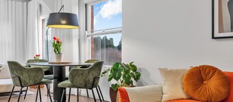 Archies, Bowral - modern, peaceful, close to town