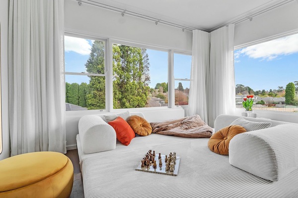 1 bedroom, iron/ironing board, travel cot, free WiFi