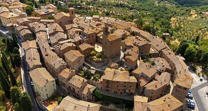 Appartment With Pool And Garden, Panicale, Italy