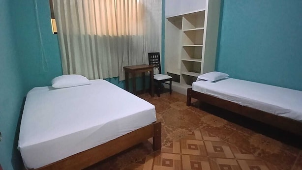 Imej tidak diklasifikasikan, 1 daripada 14, butang
