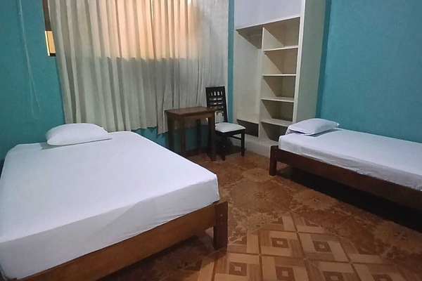 Room | WiFi (free)