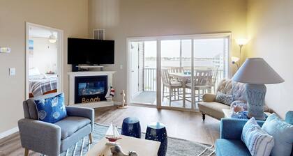 Bethany Bay 3rd floor condo w/pool, hot tub, tennis court, on-site golf