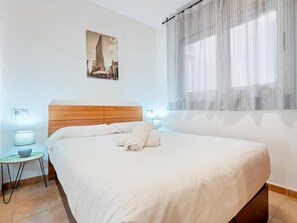 1 bedroom, iron/ironing board, Internet, bed sheets