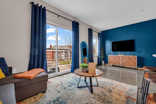 Your Stylish Midtown Getaway in Detroit