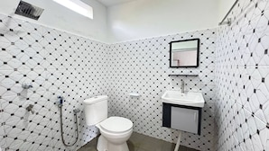 ห้องดีลักซ์ดับเบิล | ห้องน้ำ
