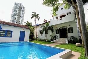 Outdoor pool - Morocco Pool Villa (Pattaya)