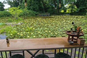 Perhehuone | Näkymä huoneesta