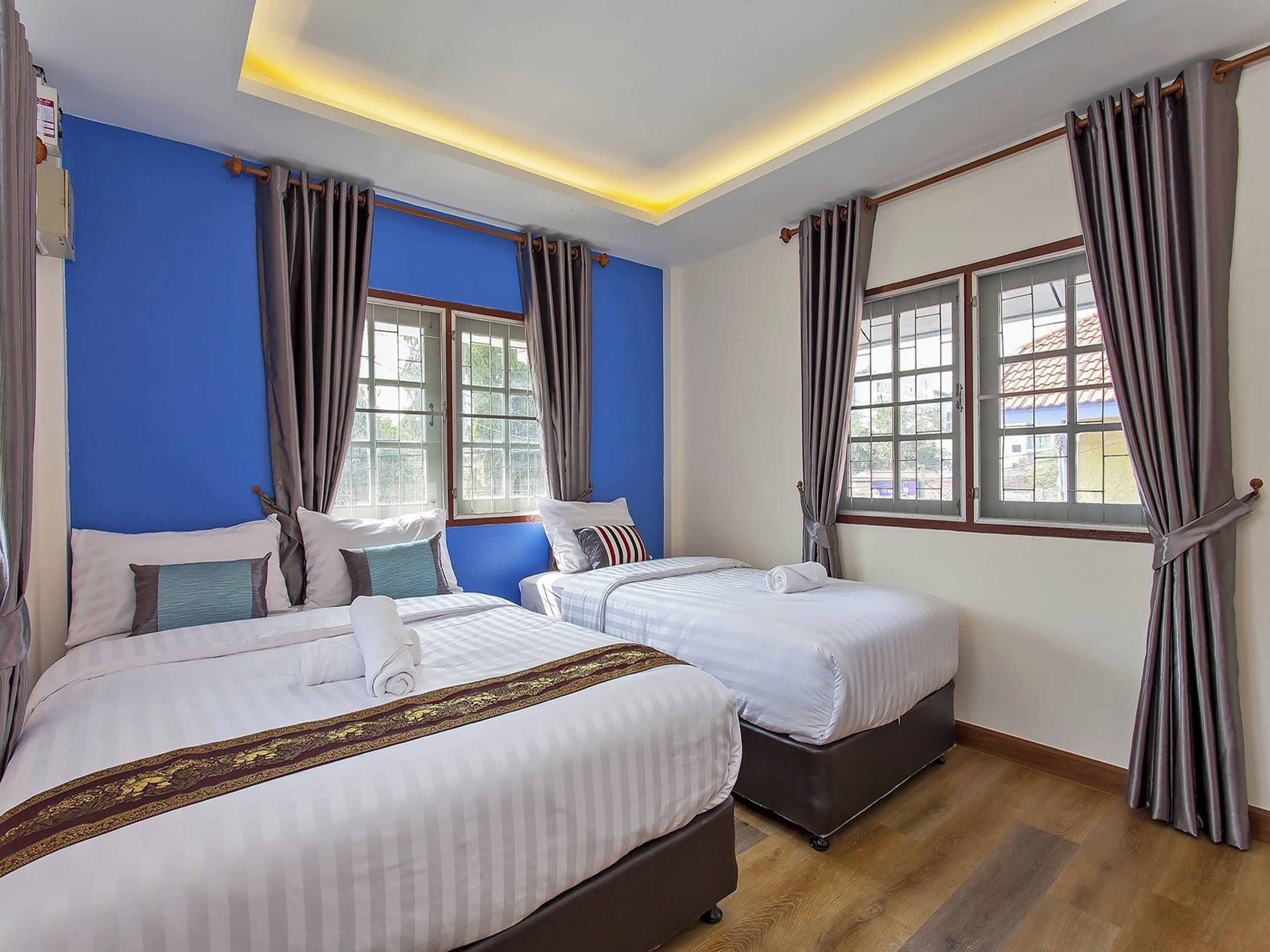 Villa Premier | Minibar, escritorio, wifi gratis y ropa de cama 