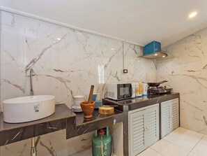 極品別墅 | 迷你吧、書桌、免費無線上網、床單