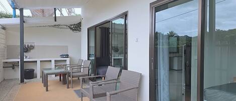 Bungalow, 2 Schlafzimmer | Terrasse/Patio