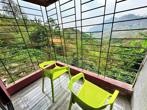 Six View Hill Resort Bandarban 