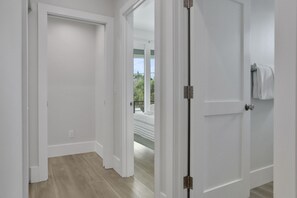 6 Schlafzimmer, Bügeleisen/Bügelbrett, Internetzugang, Bettwäsche