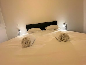 3 bedrooms, Internet, bed sheets