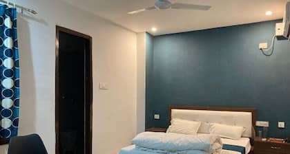 Hotel Usha Continental