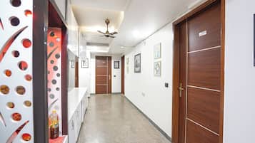 Khu sảnh