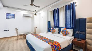 ๋๋ญ์ค๋ฃธ | ์ด์งํธ์ฐ ๋ฉด ์ํธ, ๊ณ ๊ธ ์นจ๊ตฌ, ๊ฐ์ค ๋ด ๊ธ๊ณ , ๋ฌด๋ฃ WiFi