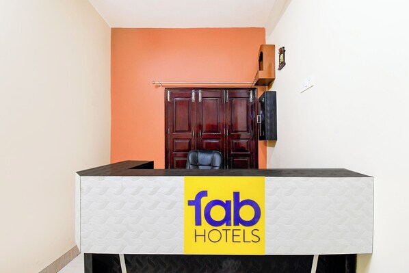 Reception - Fabhotel Rb Palace (Varanasi)