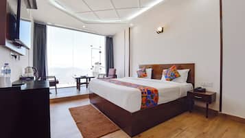 Deluxe Room | Egyptian cotton sheets, premium bedding, in-room safe, free WiFi