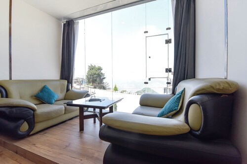 Fabhotel Burans Residency