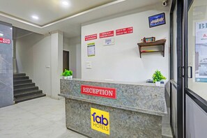 Reception - FabHotel Bluemoon Residency - Near Whitefield Main Road (Bangalore)
