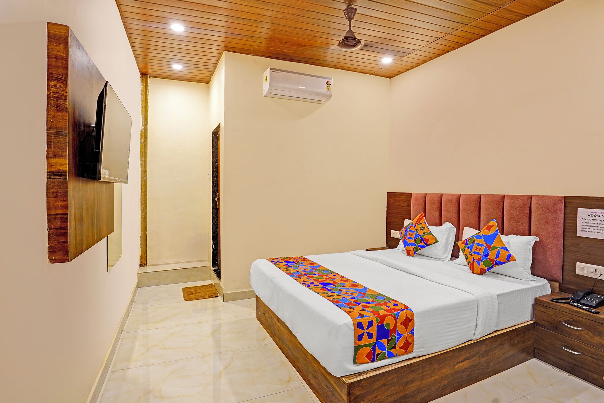 Deluxe Room | Egyptian cotton sheets, premium bedding, in-room safe, free WiFi