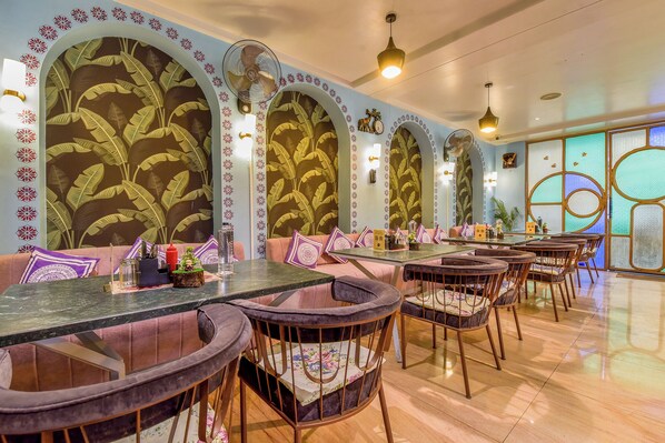 Restaurant - Fabhotel The Rajmani (Jaipur)