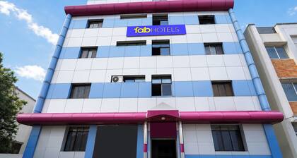 FabHotel Le Royal Inn