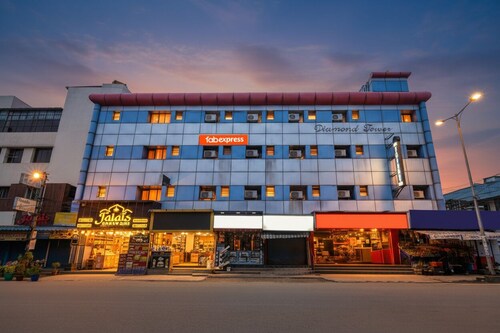 Fabexpress Le Royal Inn