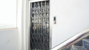 Elevator - Fabhotel Orion - Nr Shilparamam, Hitech City (Hyderabad)
