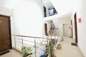 Lobby - Fabhotel Am Bliss (Gurugram)