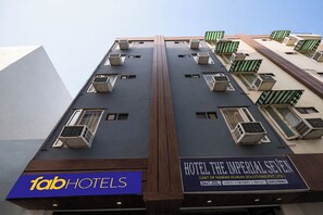 Exterior - FabHotel Imperial Seven (New Delhi)