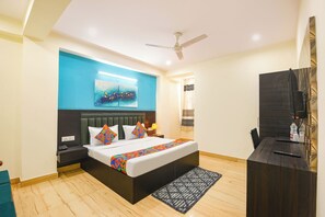 Egyptian cotton sheets, premium bedding, in-room safe, free WiFi - FabHotel Imperial Seven (New Delhi)