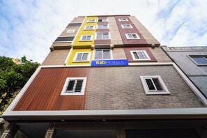 Exterior - Fabhotel Sbr (Hyderabad)