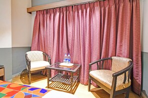 埃及棉床單、高級寢具、客房內保險箱、免費無線上網