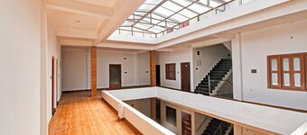 Fabexpress Vista Inn