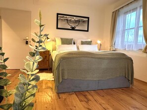 1 bedroom, bed sheets - Apartment Kathi 32sqm with balcony (Schechen)