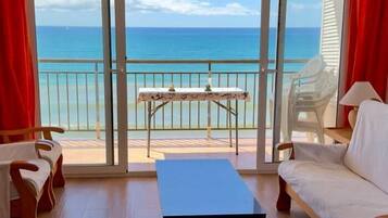 Televisie en een tafeltennistafel