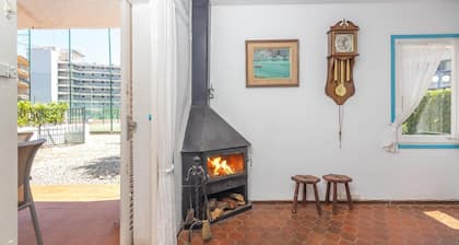 Winahost House Estartit with Private Garden