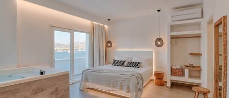 Soundproofing, free WiFi