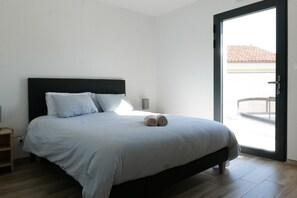 4 habitaciones, tabla de planchar con plancha y wifi gratis 