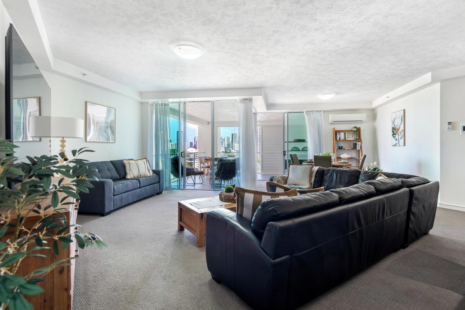 Apartment | Living area