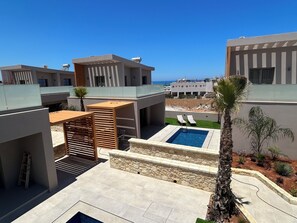 Pool - LUMINA SENSE VILLAS – where Minimalist Elegance meets Mediterranean Luxury (Gouves)